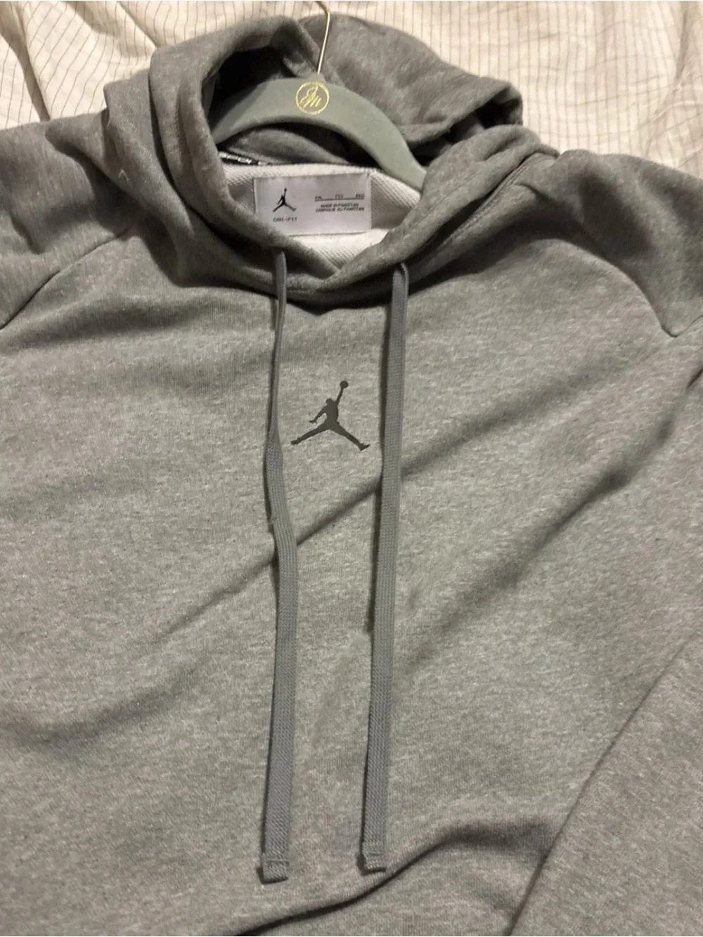 Jordan Men’s Heather Gray Pullover Hoodie with Jumpman Logo